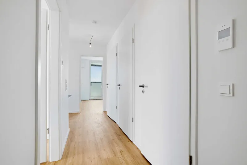 Mietrabatt - 3 Zimmer Wohnung mit Balkon - 25 Min. zum Alexanderpl. — photo 1